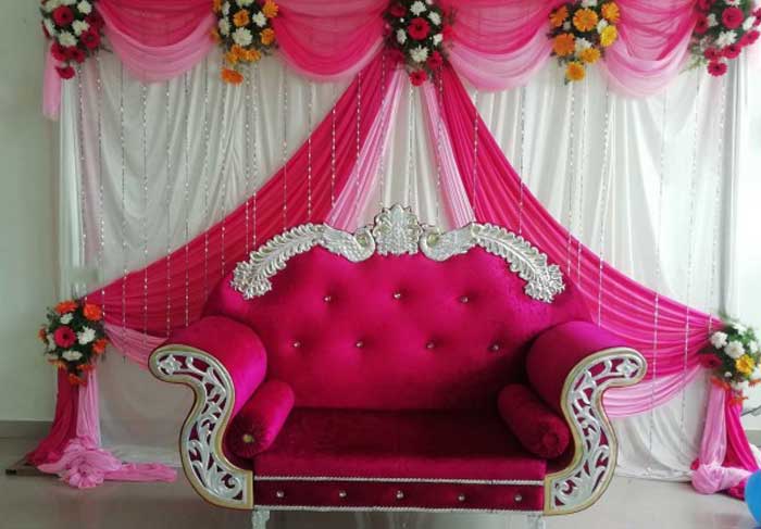 Decoration Facilities at Navyug Banquet Hall Near Pune Station
