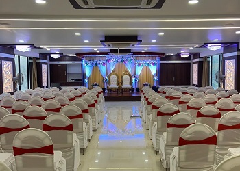 Banquet Hall Upto 200 Guests Navyug Pune